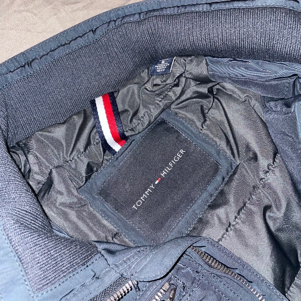 tommy hilfiger bomber jacket - Picture 3 of 3